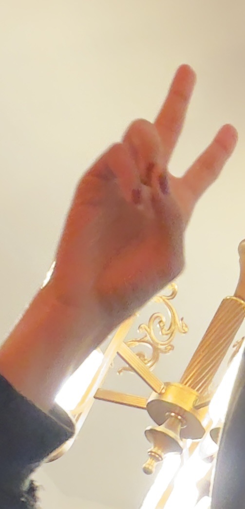 Asmara's victory sign